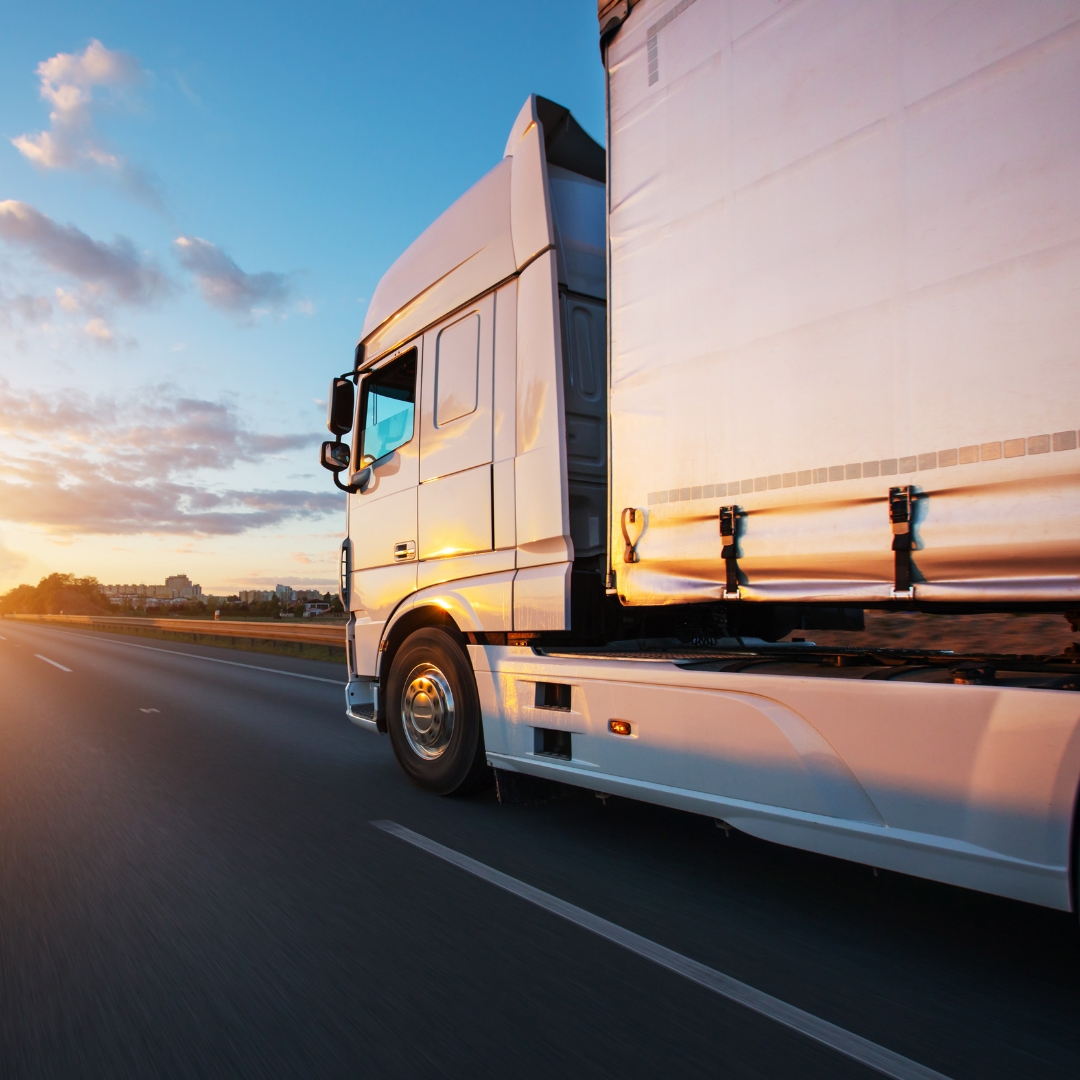 Caminhão diesel em atendimento técnico
